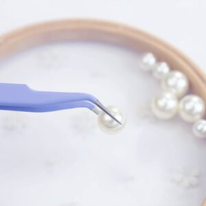 macaron colored tweezers b2