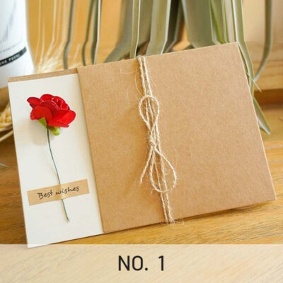 Vintage Kraft Dried Flower Greeting Card Thank You Card Usage View -