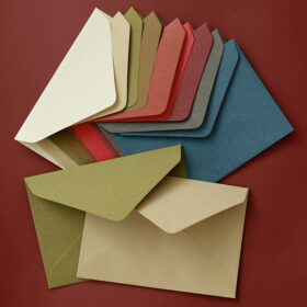 Retro Solid Color Envelope