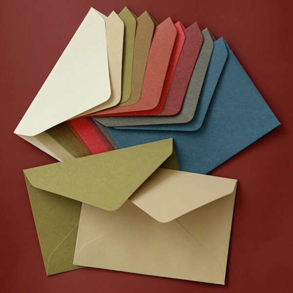 retro solid color triangle envelope b