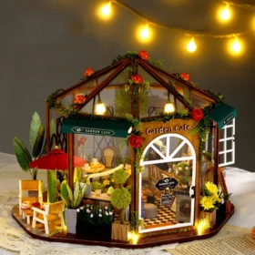Garden Cafe DIY Assembly Model