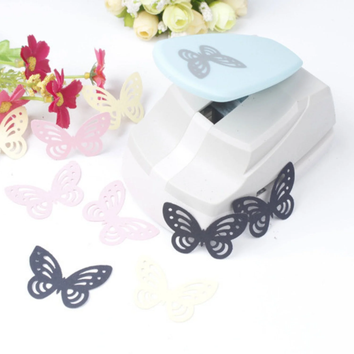 hollow-butterfly-pattern-handheld-paper-embossing-10 hollow butterfly pattern handheld paper embossing 10