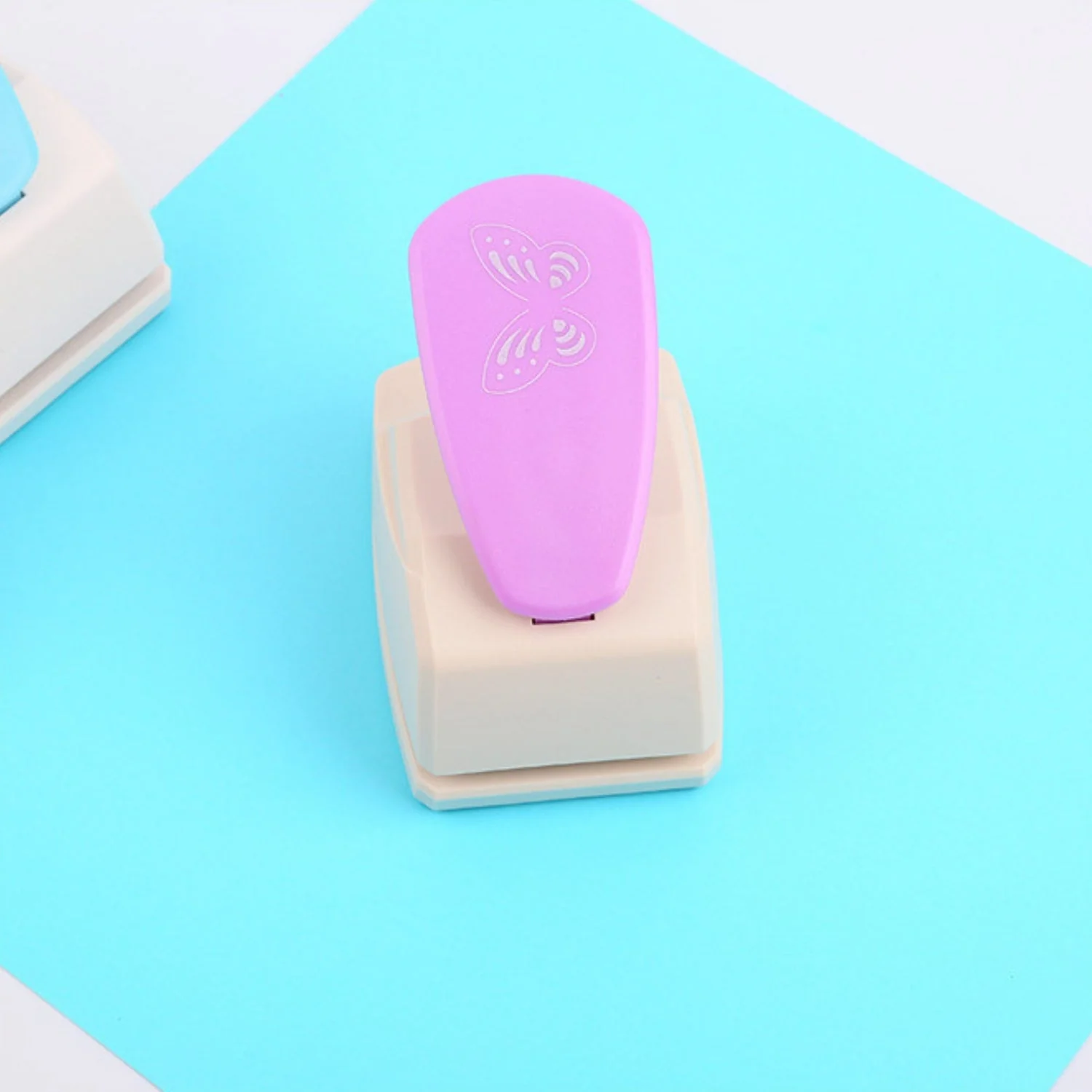 hollow-butterfly-pattern-handheld-paper-embossing-11 hollow butterfly pattern handheld paper embossing 11