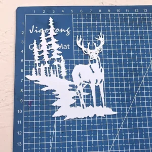 Sumflying Christmas Deer Trees metal cutting die - usage example