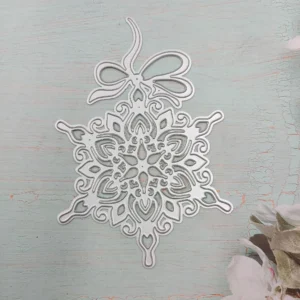 Sumflying Christmas Snowflake Metal Die Cuts metal cutting die - usage example