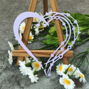 Size reference chart for Sumflying Heart Shaped Frame Metal Cutting Dies metal cutting dies