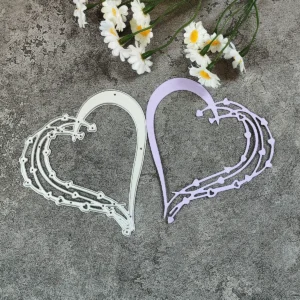 Detail view – Sumflying Heart Shaped Frame Metal Cutting Dies die-cut result on paper