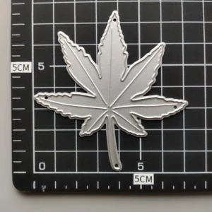 Sumflying Maple Leaf Metal Cutting Dies - product photo 2 of 2